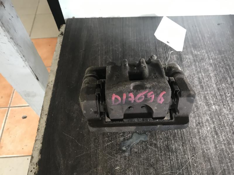 Pinza freni posteriore destra