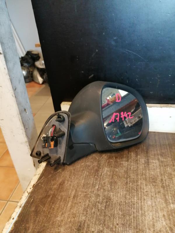 Specchietto retrovisore destro