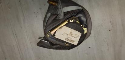 Ceinture avant droit