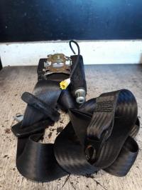 Ceinture avant gauche