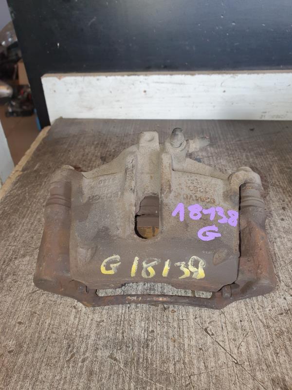 Etrier avant gauche (freinage)
