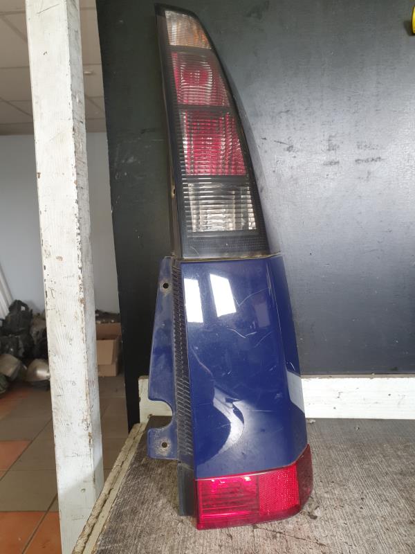 Fanale posteriore principale destro (luci)