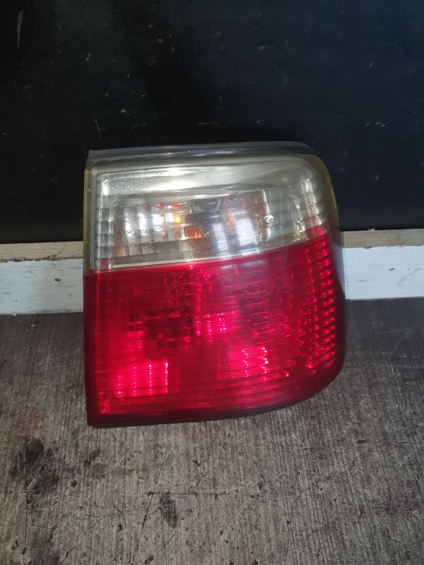 Fanale posteriore principale destro (luci)