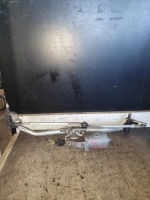 Moteur essuie glace avant