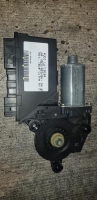 Moteur leve vitre avant droit