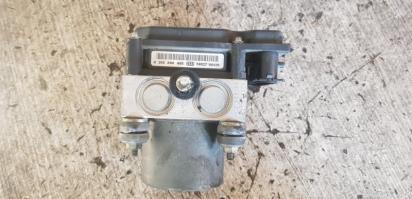 Bloc ABS (freins anti-blocage)