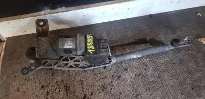 Moteur essuie glace avant