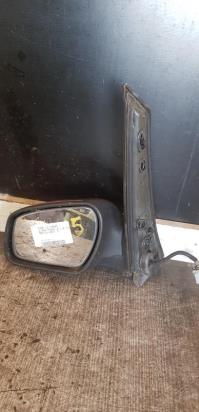 Retrovisor izquierdo