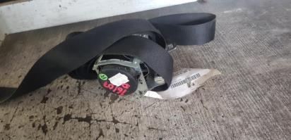 Ceinture avant droit