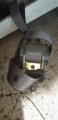 Ceinture avant gauche