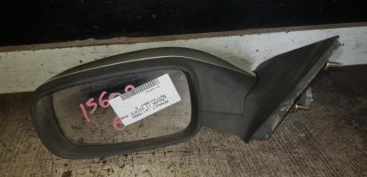 Retrovisor izquierdo