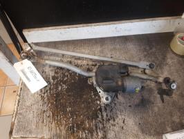 Moteur essuie glace avant