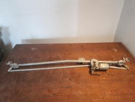 Moteur essuie glace avant