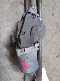 Moteur essuie glace avant
