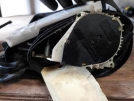 Ceinture avant gauche