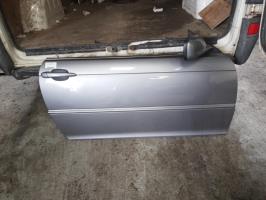 Porte avant droit