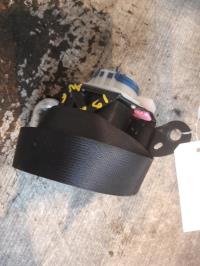 Ceinture avant gauche