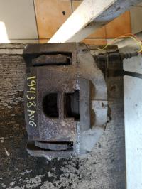 Etrier avant gauche (freinage)