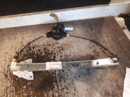 Leve vitre electrique avant droit
