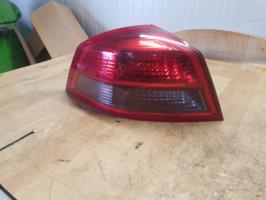 Feu arriere principal gauche (feux)