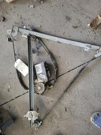 Leve vitre electrique avant droit