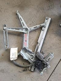 Leve vitre electrique avant droit