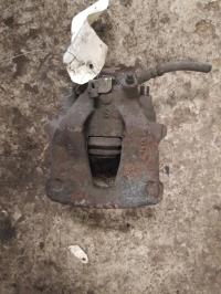 Etrier avant gauche (freinage)