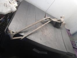 Motore tergicristallo anteriore