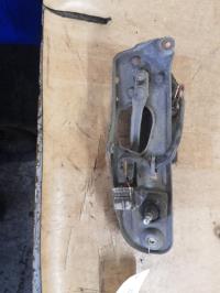 Moteur essuie glace avant