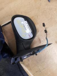 Retrovisor izquierdo