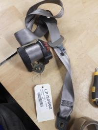 Ceinture arriere droit