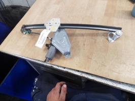 Leve vitre electrique avant droit