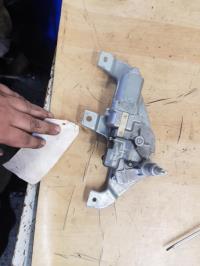 Moteur essuie glace arriere