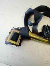 Ceinture avant droit