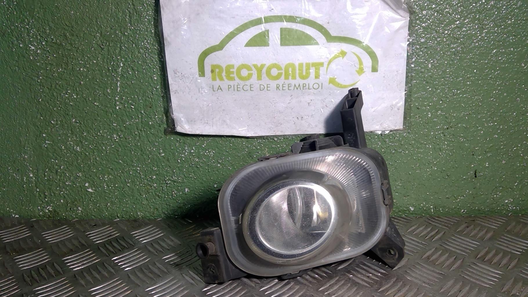 Anti brouillard droit (feux)