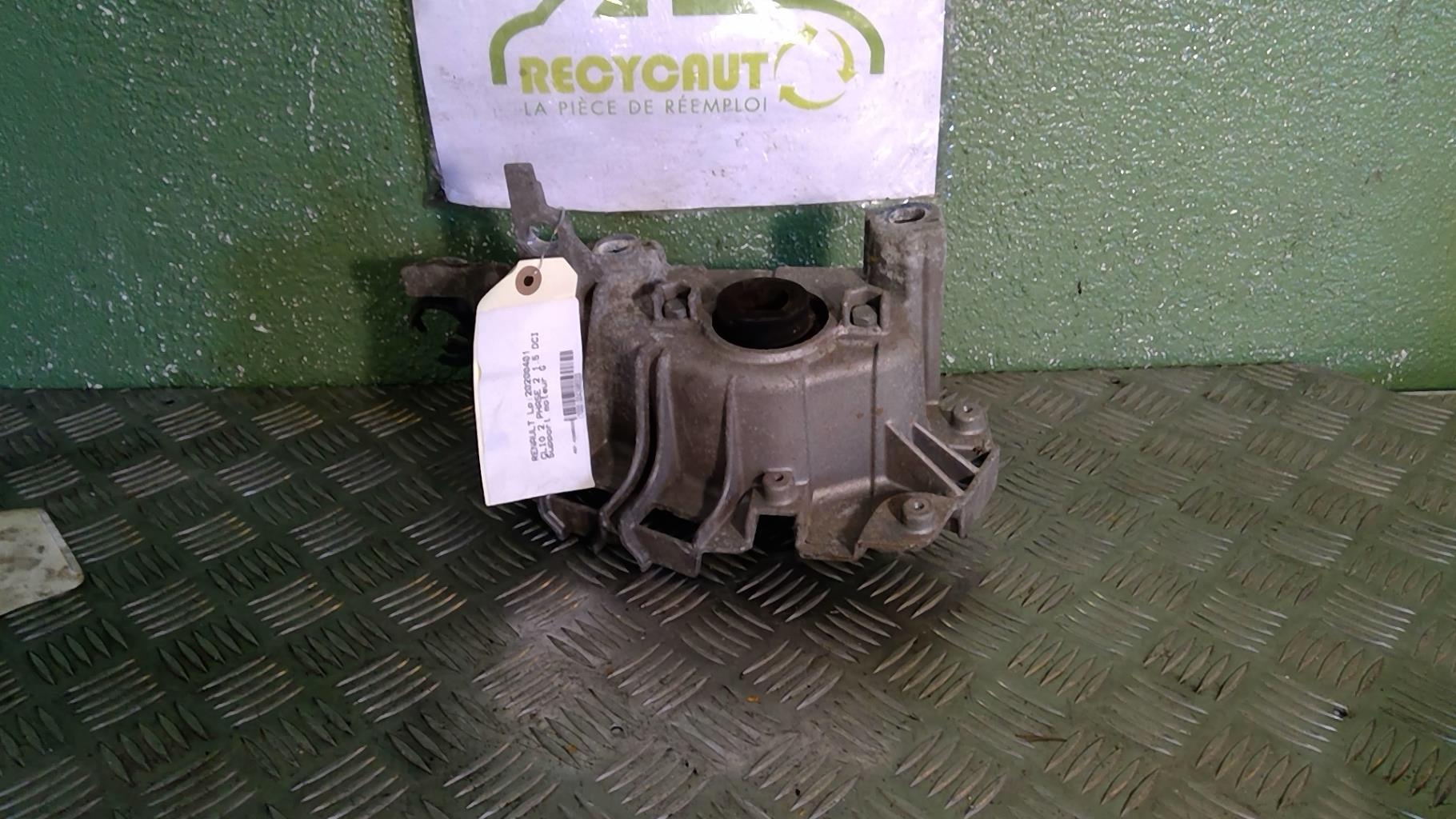 Support moteur gauche