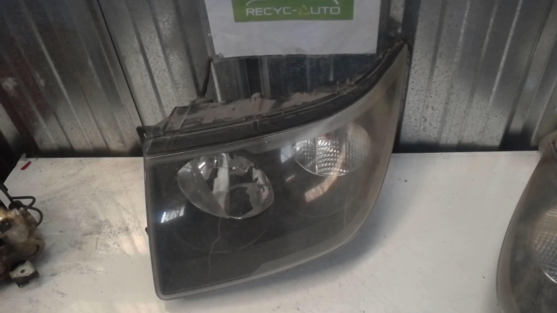 Gruppo ottico anteriore principale sinistro (luci)(faro)