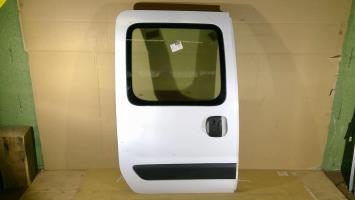 Porte laterale droit