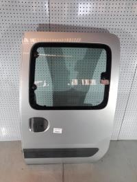Porte laterale gauche