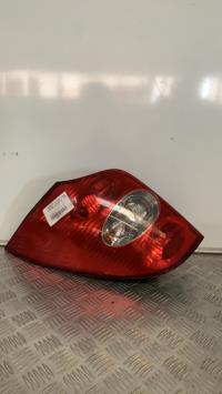 Fanale posteriore principale sinistro (luci)