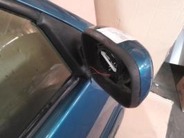 Retrovisor derecho