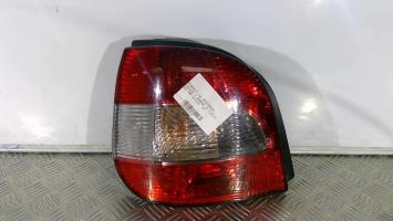 Fanale posteriore principale sinistro (luci)