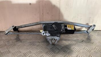 Moteur essuie glace avant