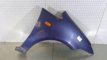 Parafango anteriore destro