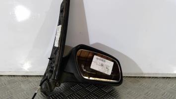 Specchietto retrovisore sinistro