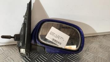 Specchietto retrovisore sinistro