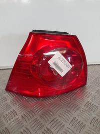 Fanale posteriore principale sinistro (luci)