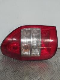 Fanale posteriore principale sinistro (luci)