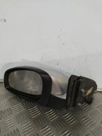 Retrovisor izquierdo
