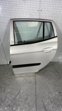 Puerta trasera izquierda